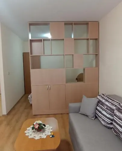 чудесно място с басейн 